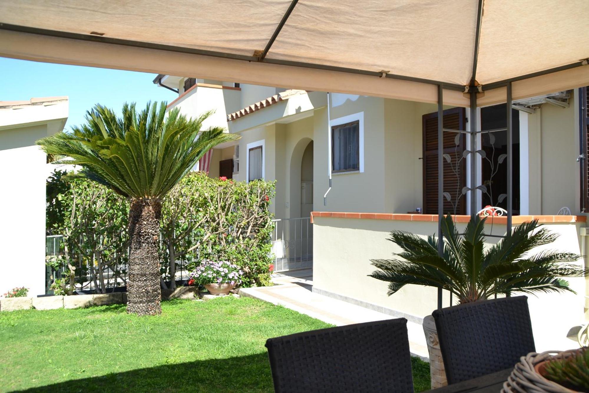 Casa Delle Conchiglie Apartment Pula Ngoại thất bức ảnh